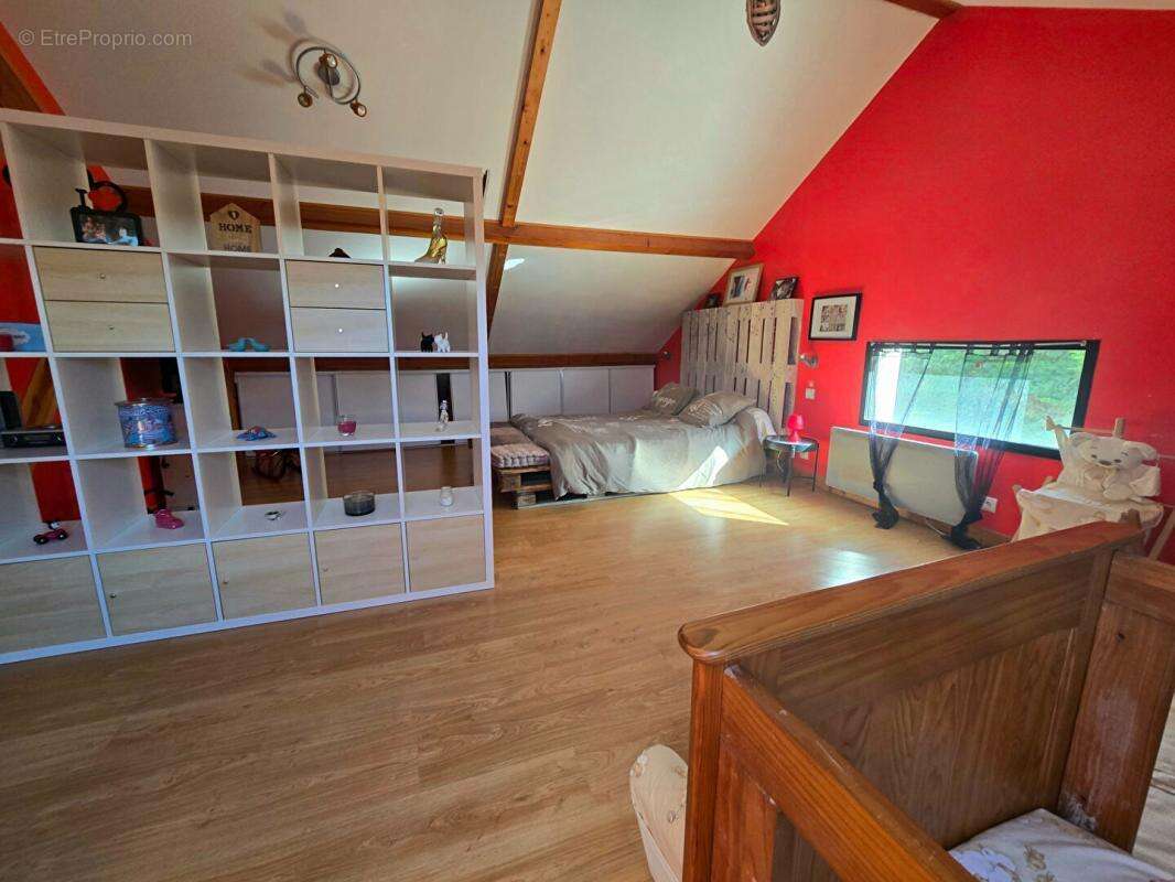 Propriété Mariol 11 pièce(s) 340 m2 - photo 8