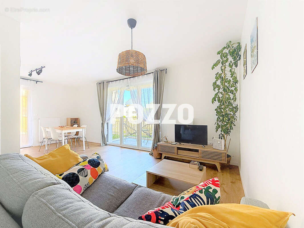 Appartement à DONVILLE-LES-BAINS