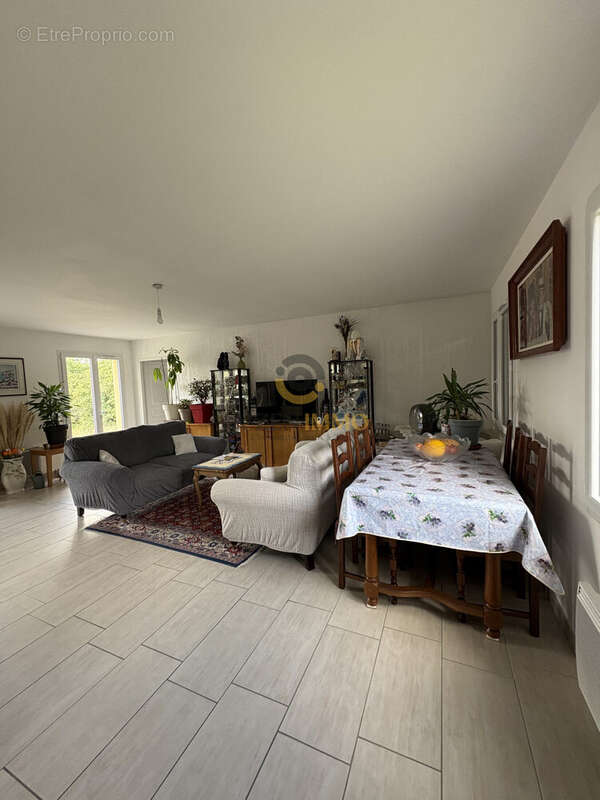 Maison 107 m² à Puihardy  - photo 2