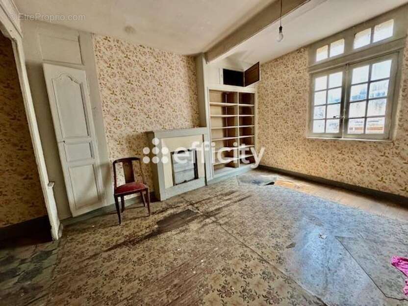 Appartement à THIERS