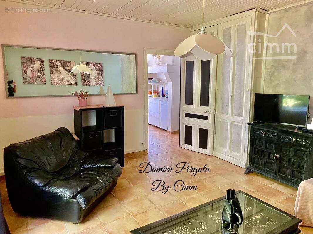 Maison à CARSAC-AILLAC