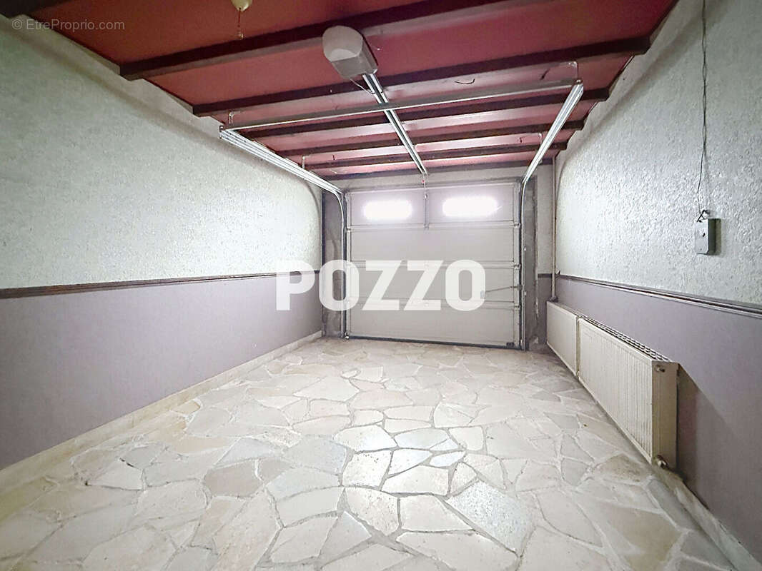 Maison à SAINT-SAUVEUR-LA-POMMERAYE