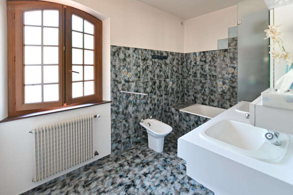 Maison à CABRIS