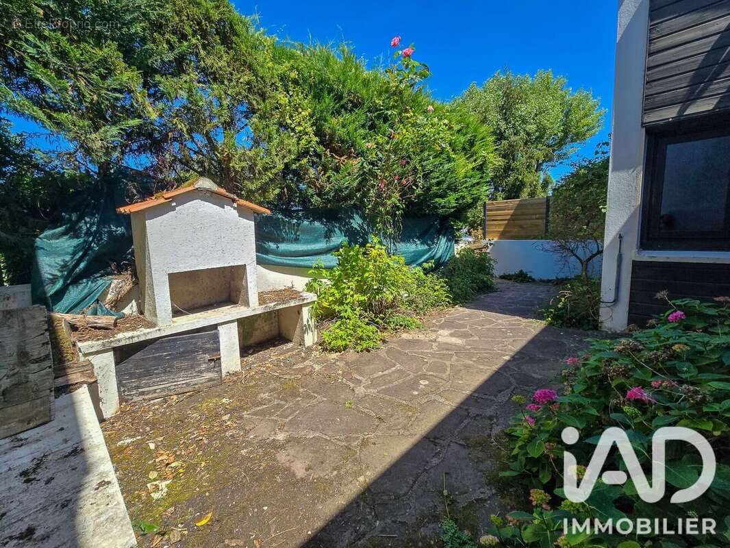 Maison 97 m² à Boussy-Saint-Antoine  - photo 9