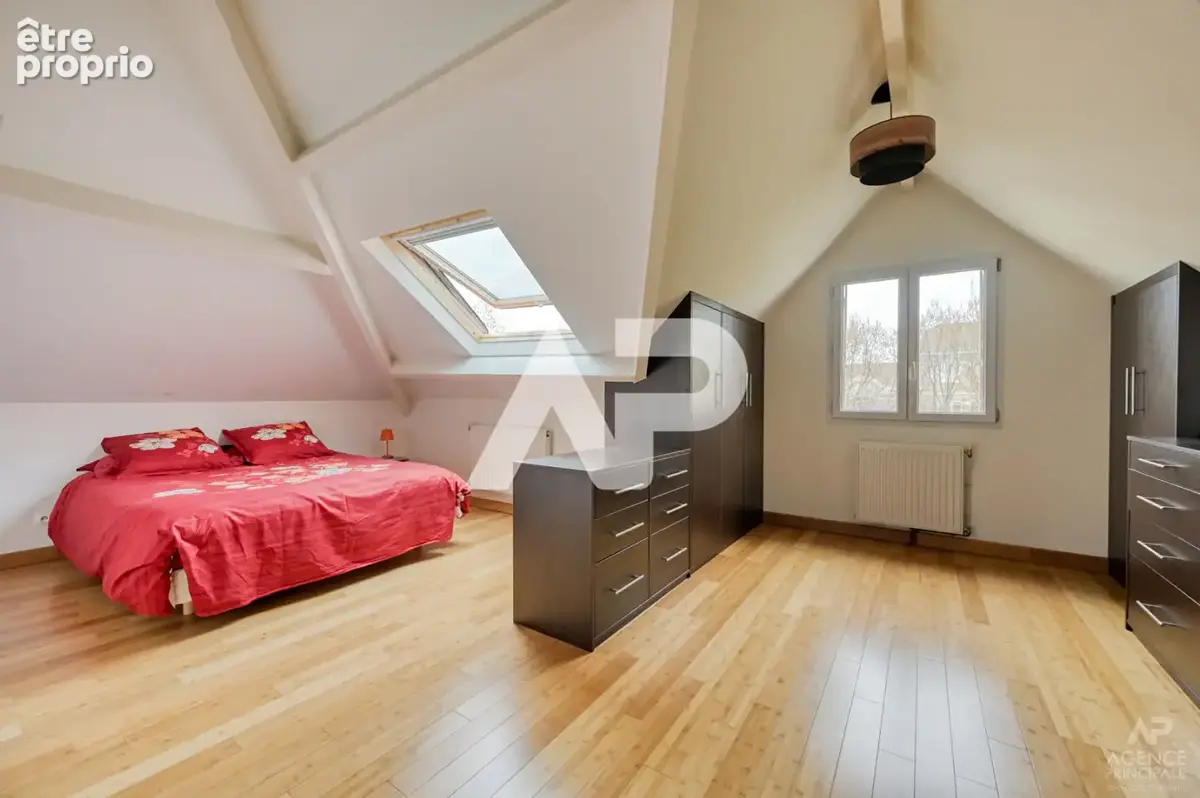 Maison Rueil Malmaison 6 pièce(s) 135 m2 - photo 14
