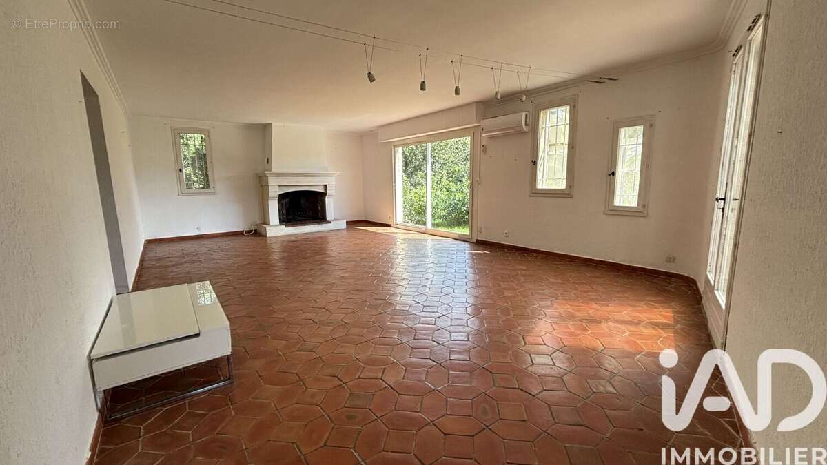 Photo 9 - Maison à UCHAUX