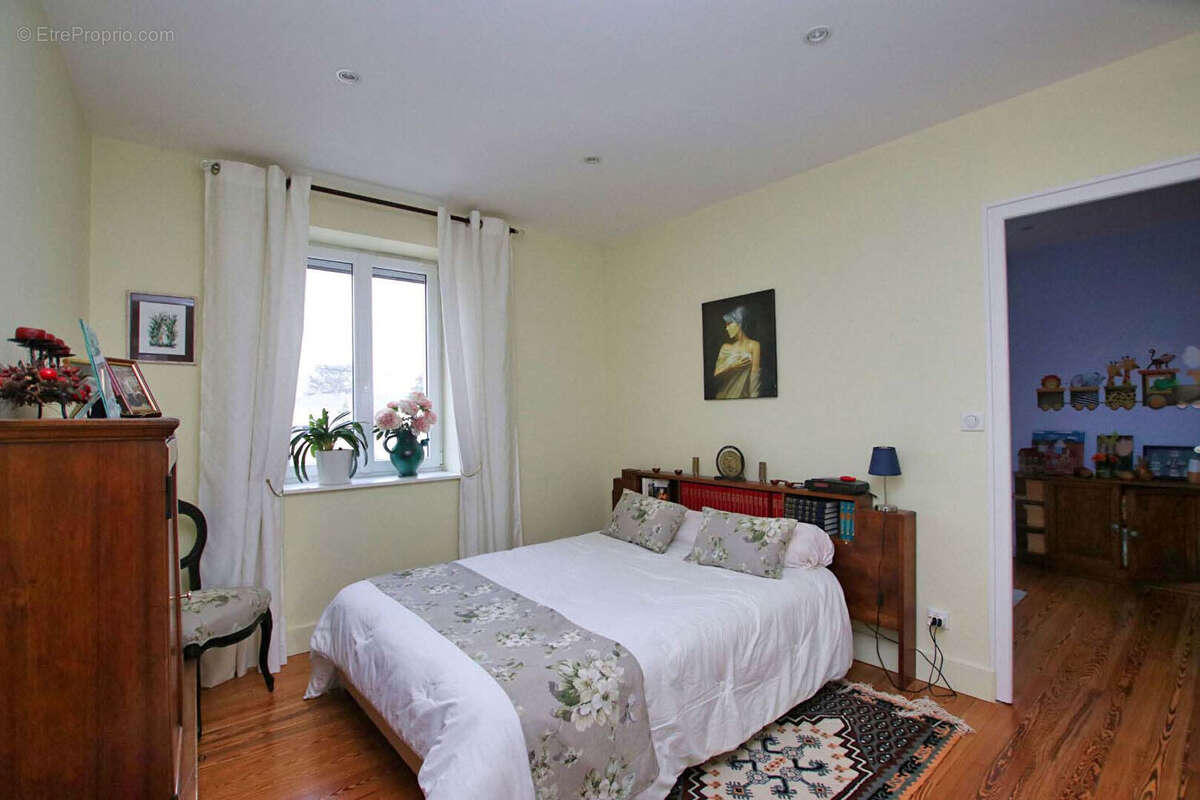 Maison à VILLETTE-D'ANTHON