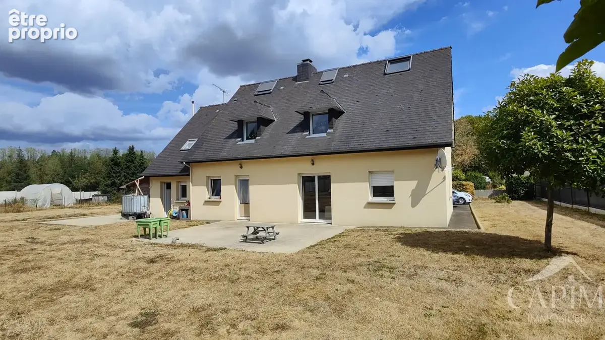 Maison Saint Marc Le Blanc 192 m2, 6 ch, PAC, chauffage au sol, terrain 3125m² - photo 2