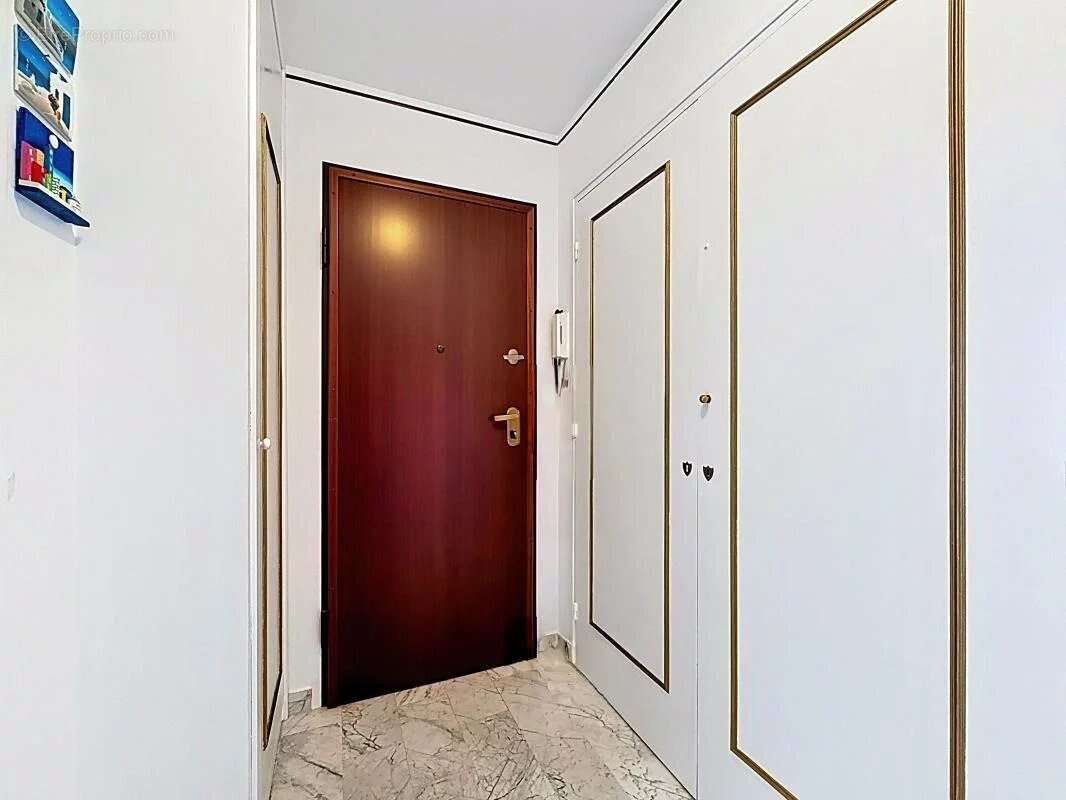 Appartement à MENTON