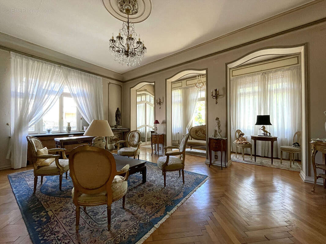 Maison bourgeoise traditionnelle XXè siècle à Metz LA VACQUINIERE - photo 3
