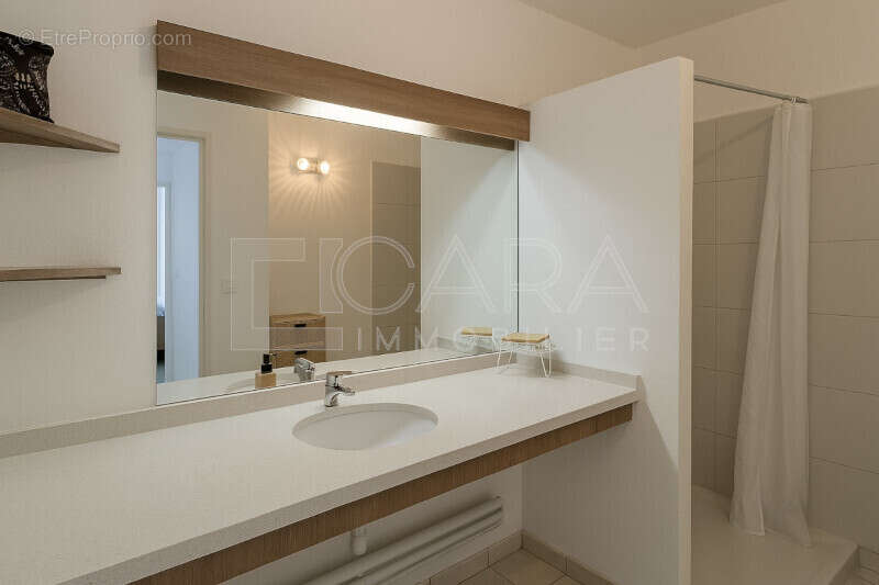 SDE - Appartement à CAYENNE