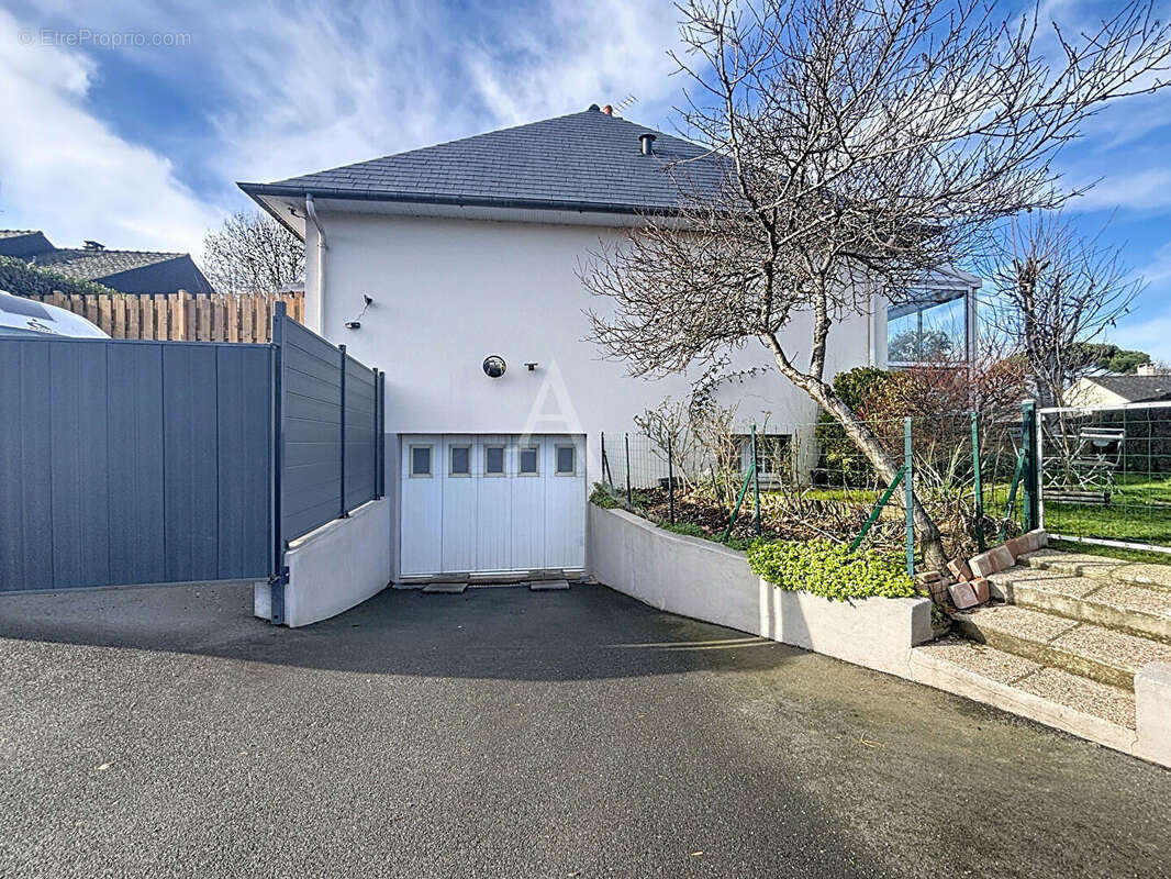 Maison à LAVAL