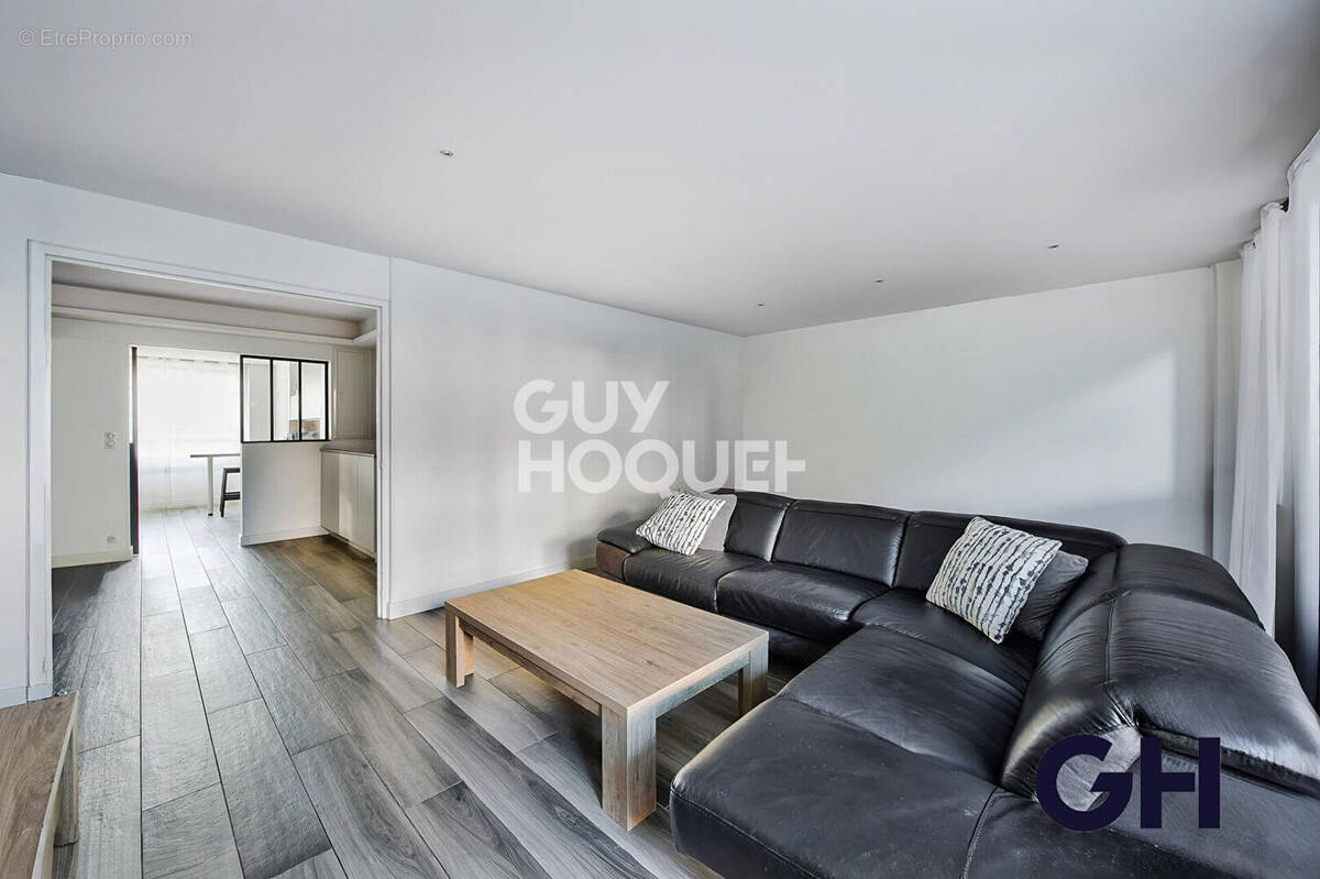 Appartement à BRON