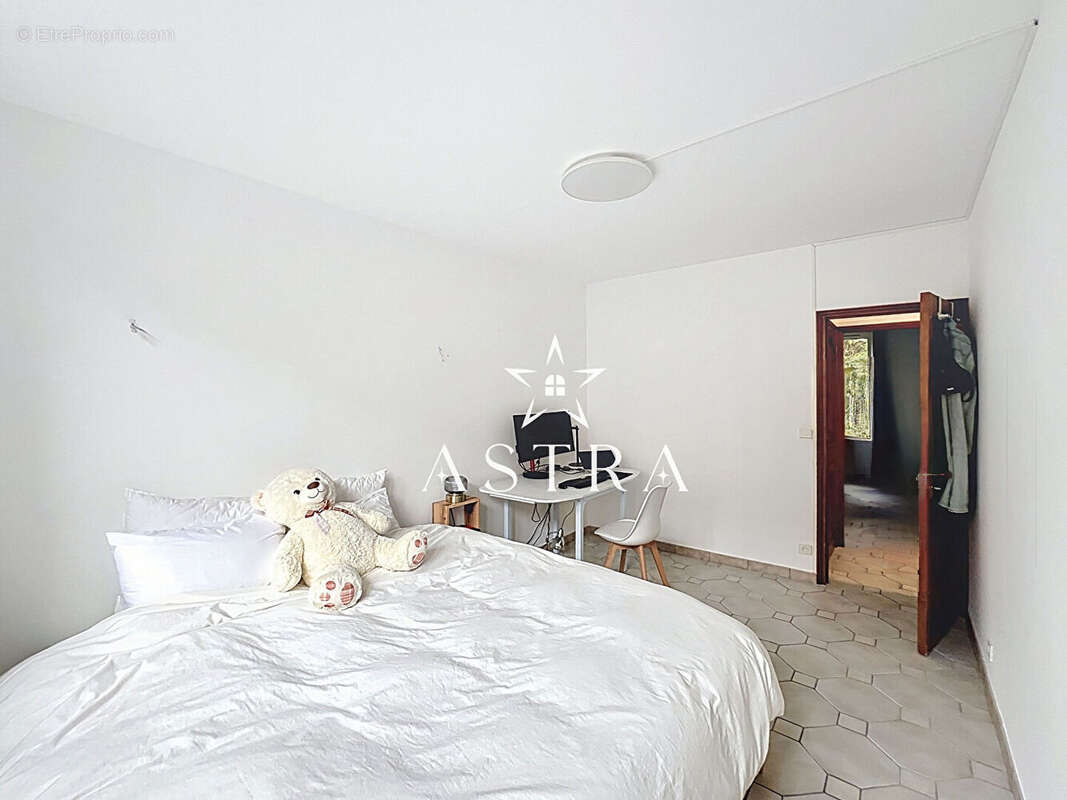 Appartement à CHATENAY-MALABRY