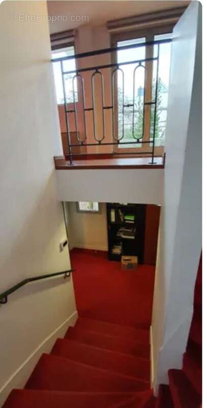 Commerce à ENGHIEN-LES-BAINS