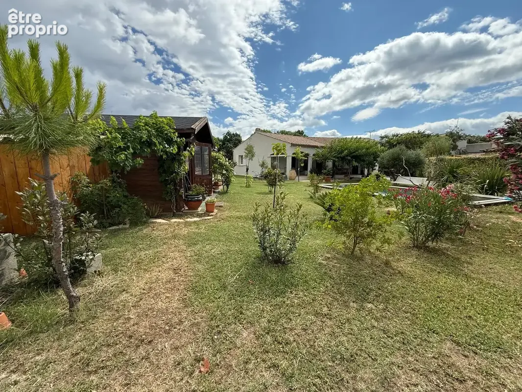 Pouzolles   villa avec piscine, studio indépendant et hangar de 140 m2 sur un terrain de 1 502 m2 - photo 17