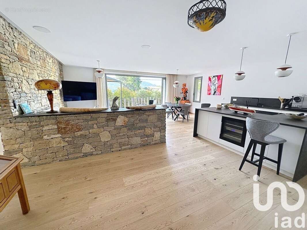 Photo 4 - Maison à LA CADIERE-D'AZUR