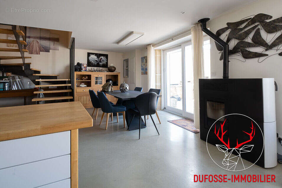 Villefranche -sur-Saône-Maison à Vendre -3 chambres -piscine - photo 6