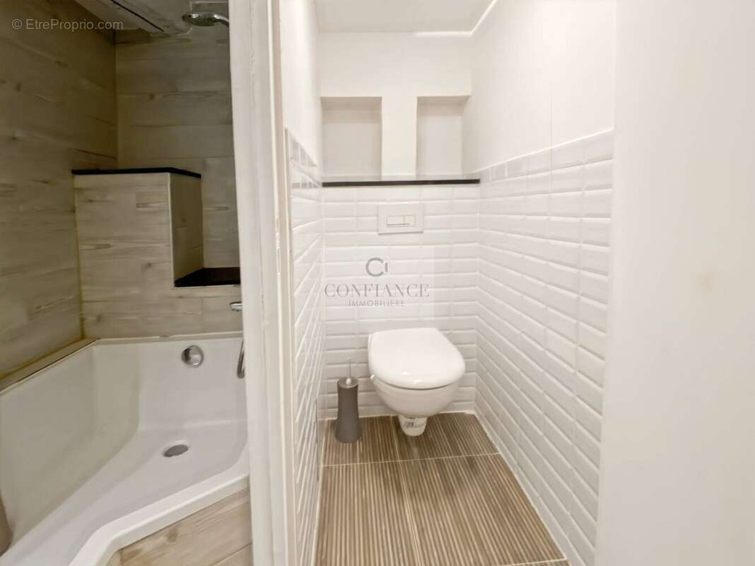 Appartement à SAINT-ETIENNE-DE-TINEE