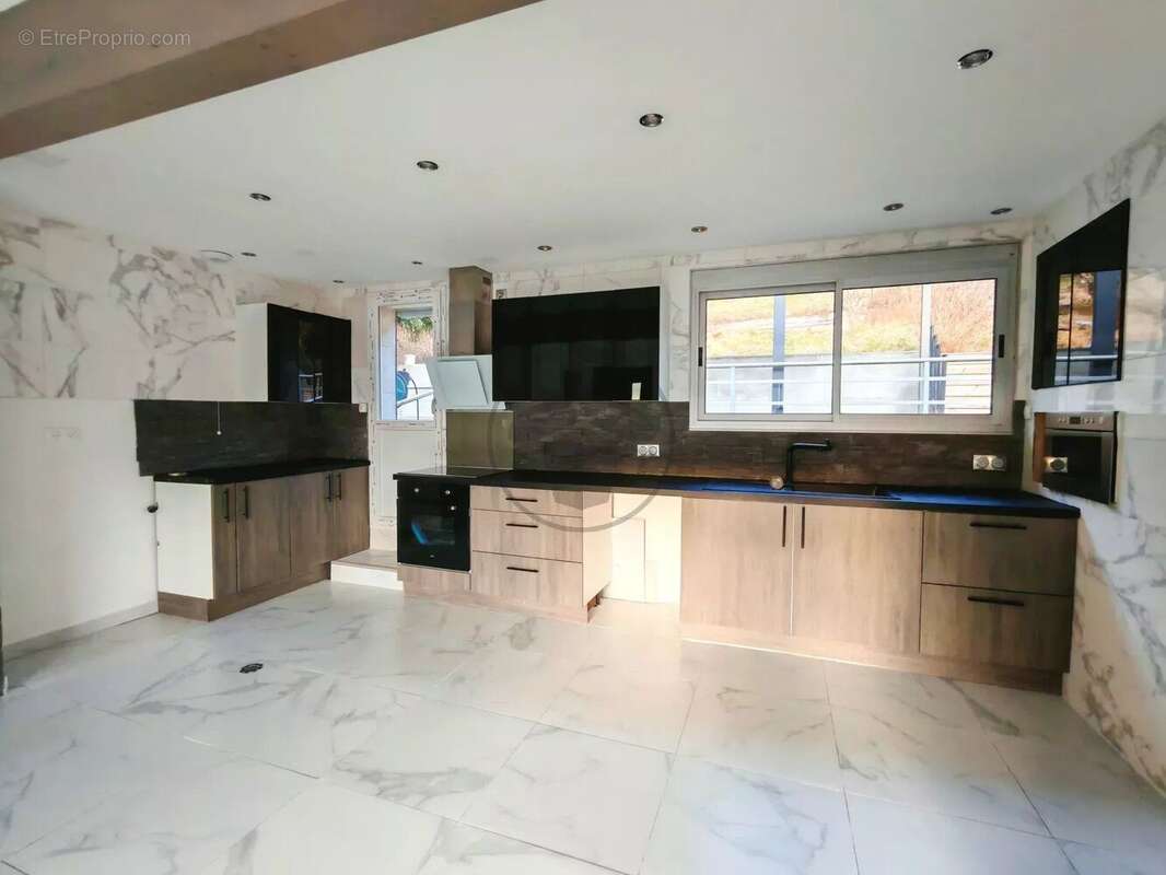 Maison à BAUME-LES-DAMES