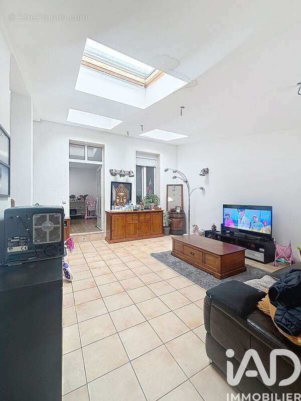 Photo 2 - Maison à REIMS