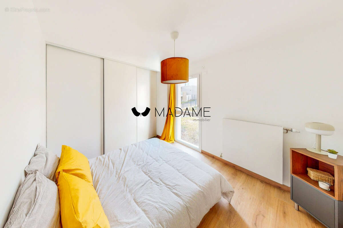 Appartement 83 m² à Claix  - photo 7