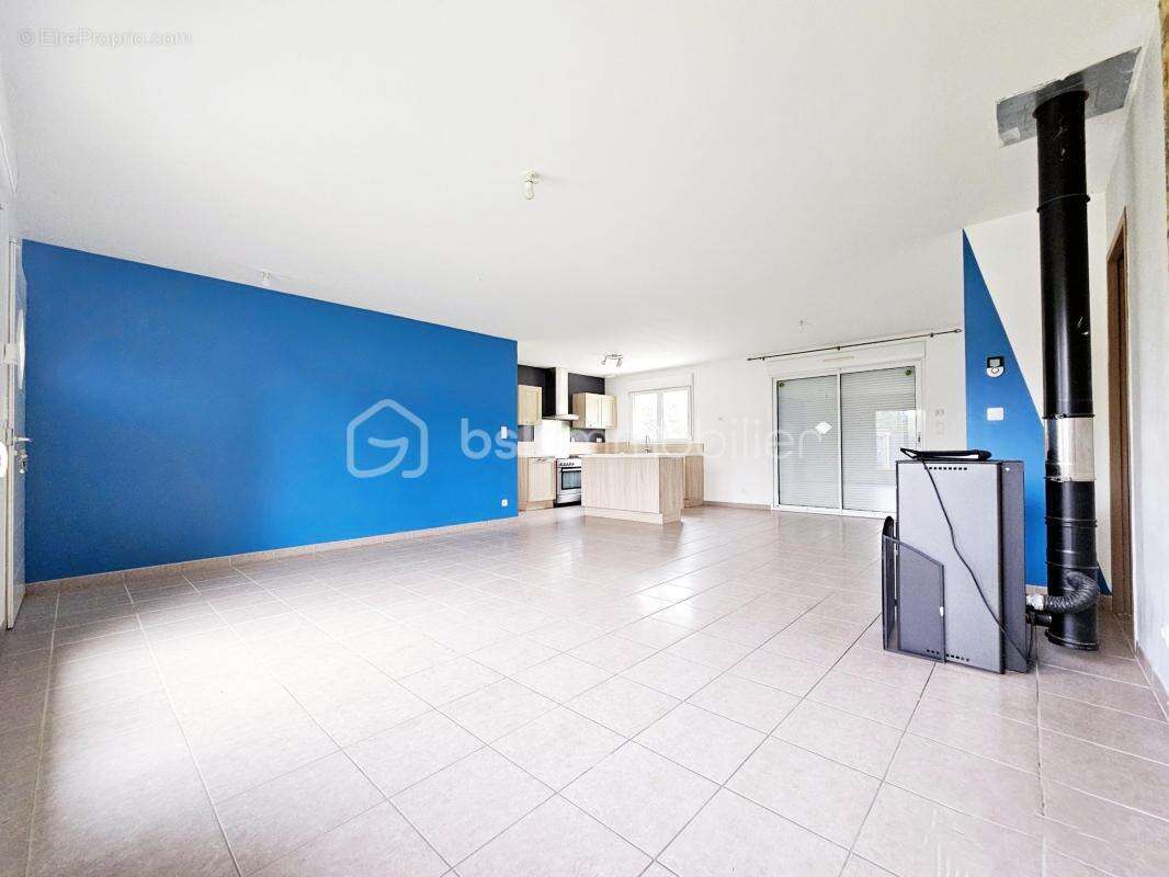 Maison à BRAY-EN-VAL