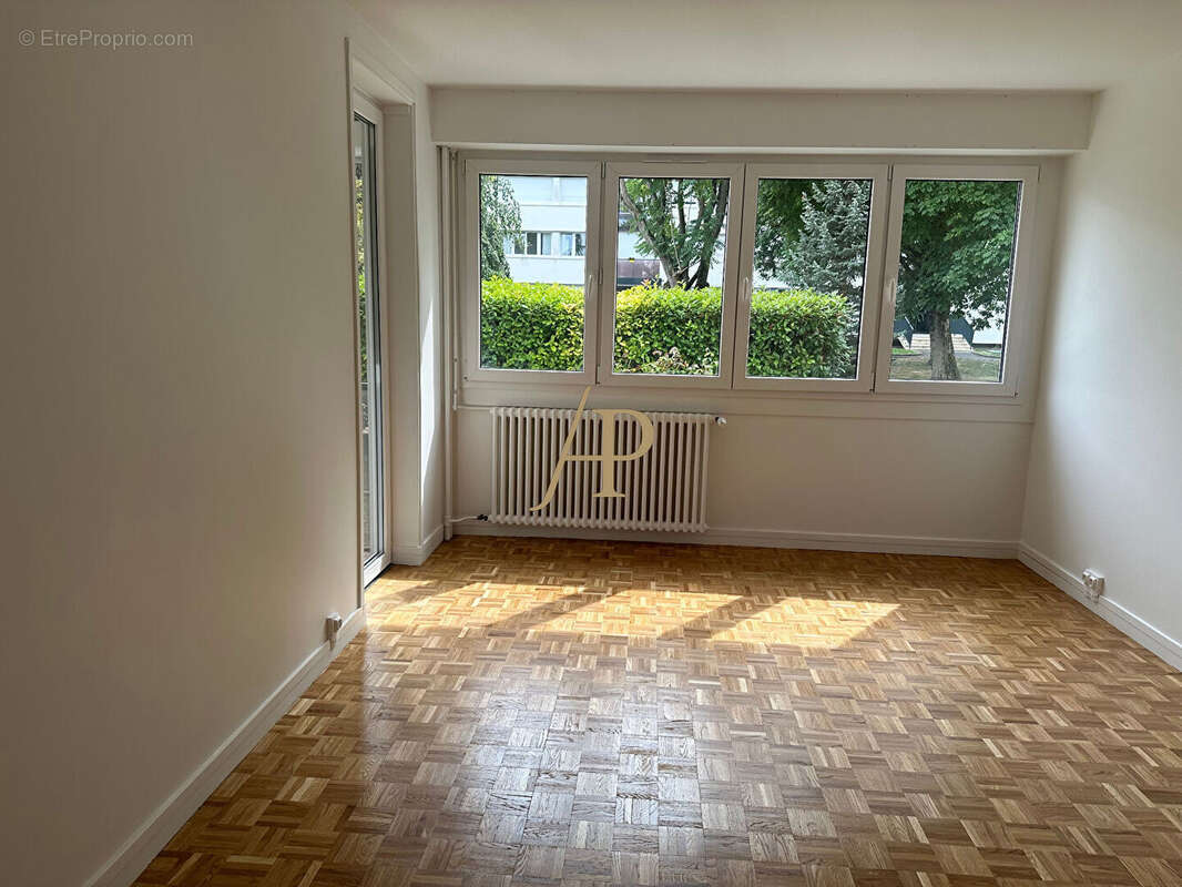 Appartement à SAINT-GERMAIN-EN-LAYE