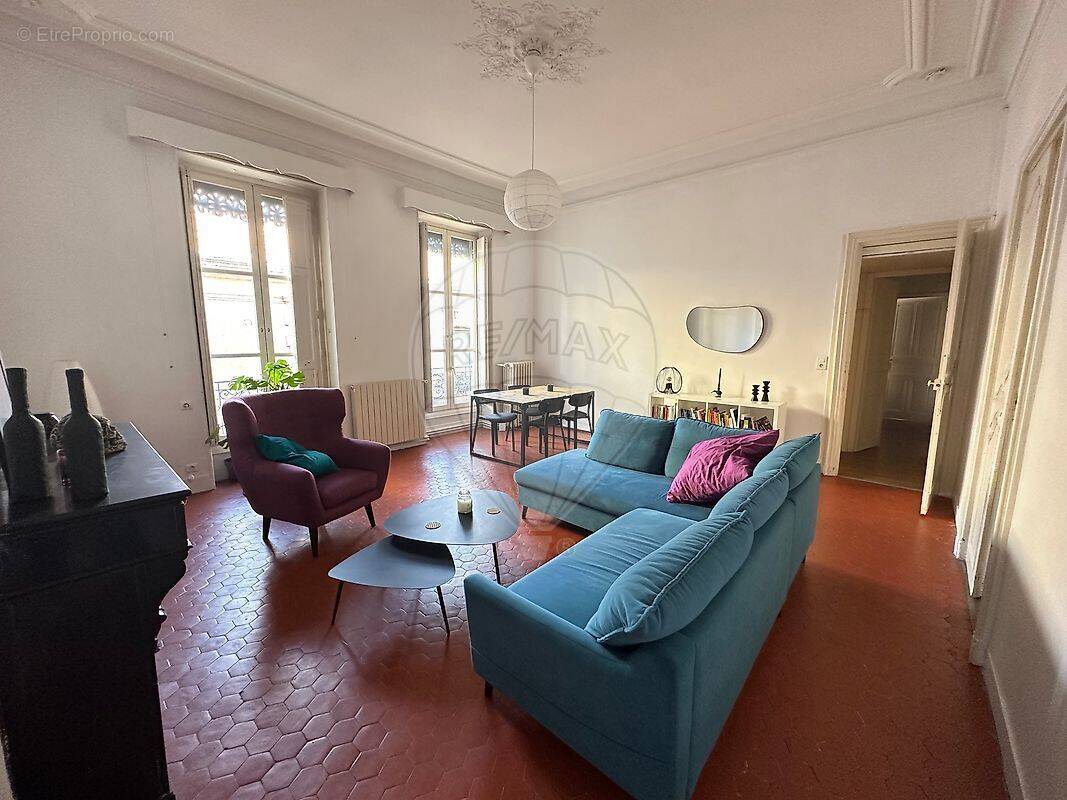 Appartement à NIMES