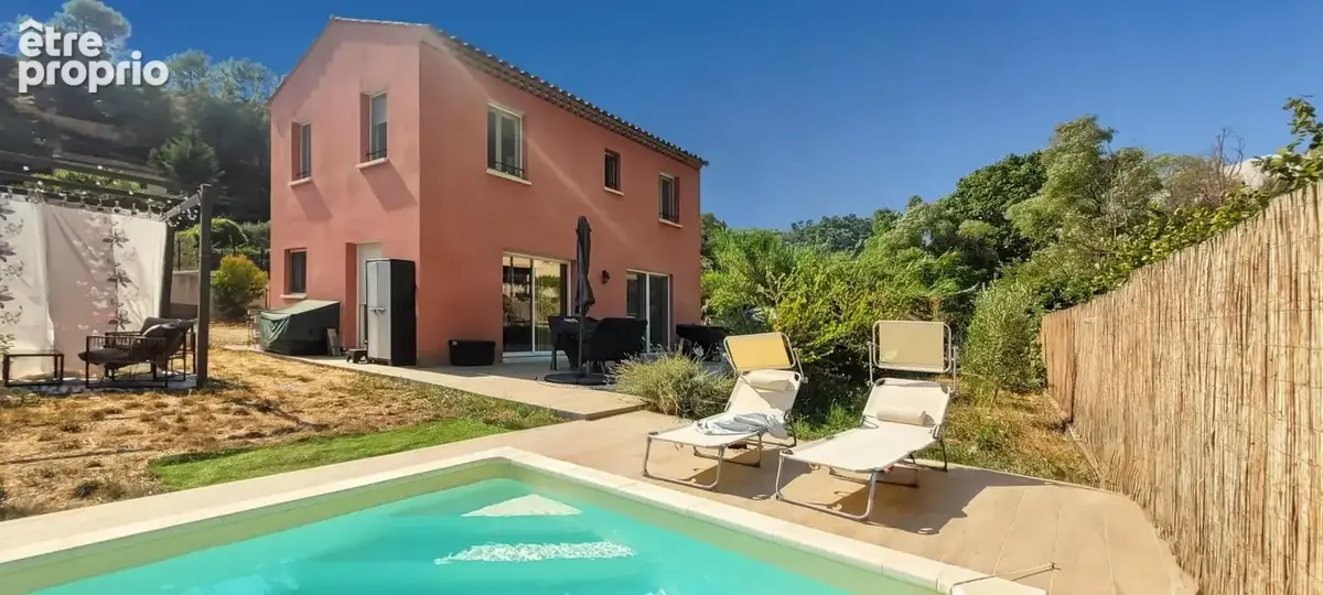 TOURRETTE-LEVENS Maison 4P 93m² terrain piscine - photo 1