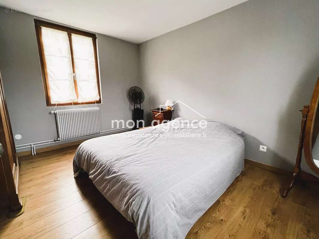 Maison à SAINT-MARTIN-OSMONVILLE