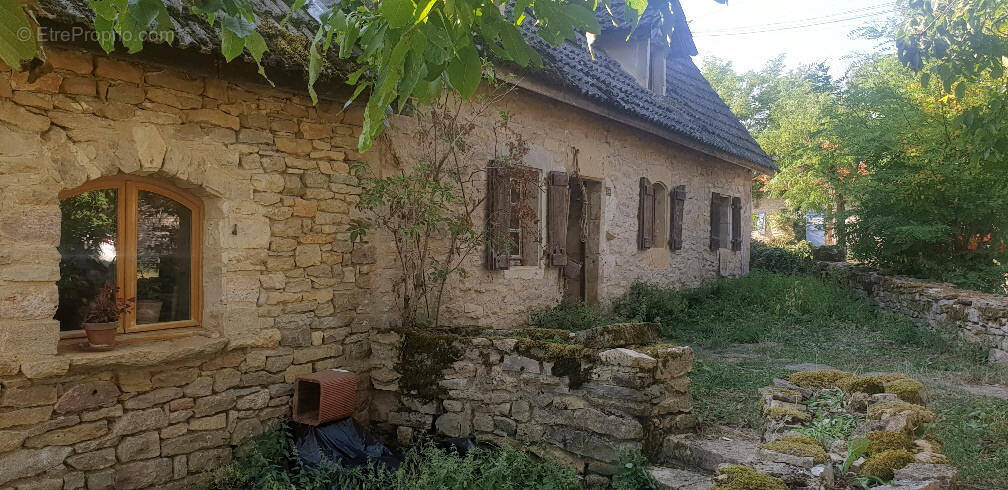 Maison à PARISOT