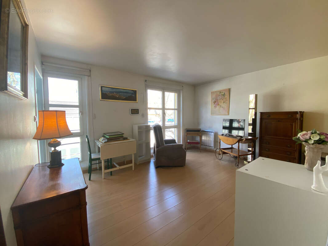 Appartement à AIX-EN-PROVENCE