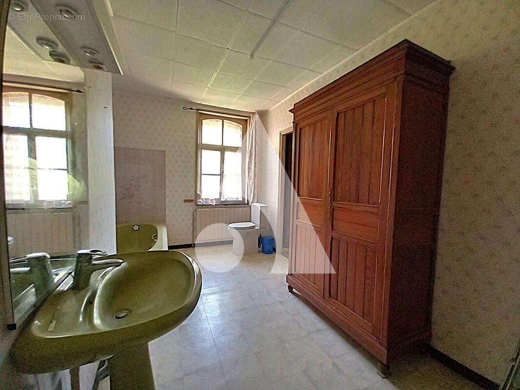 Maison à PRESEAU