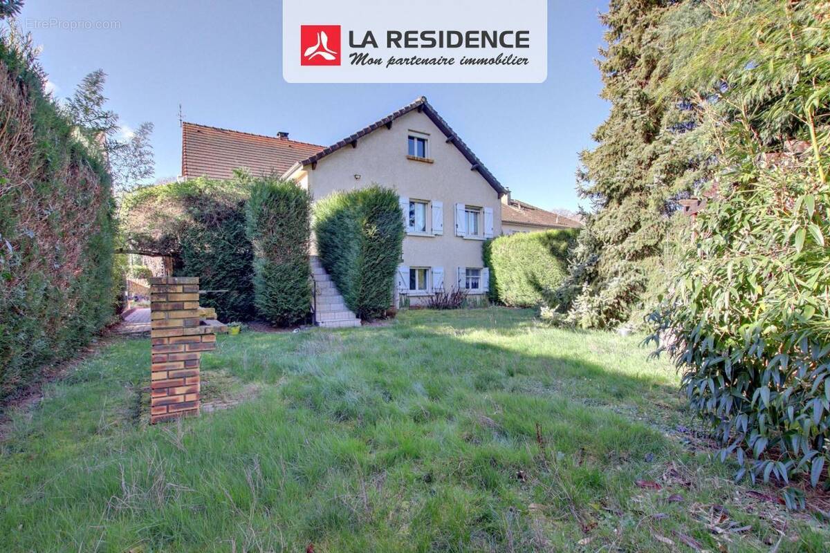 Maison à LA VERRIERE