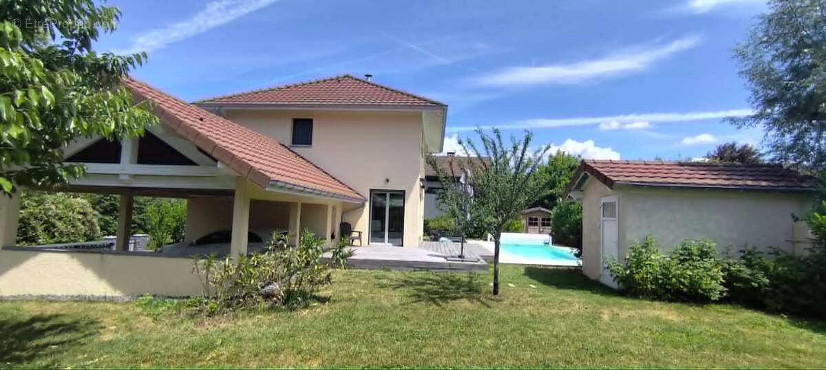 Maison à ALBENS