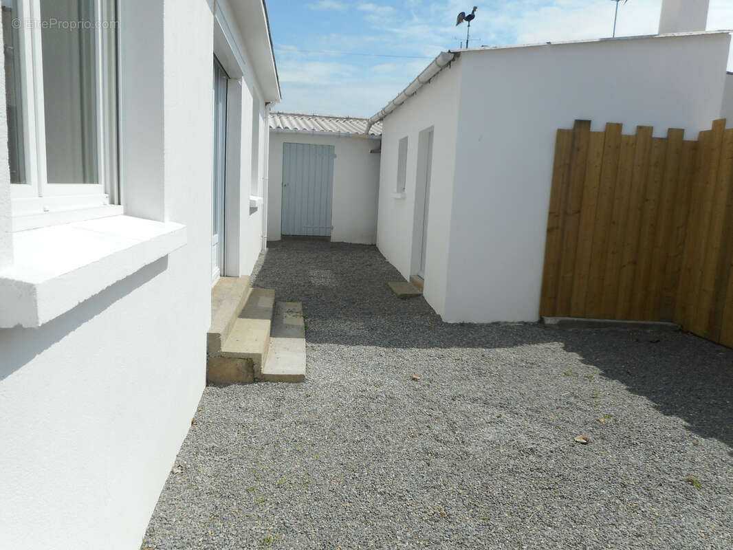 Maison à SAINT-MICHEL-CHEF-CHEF