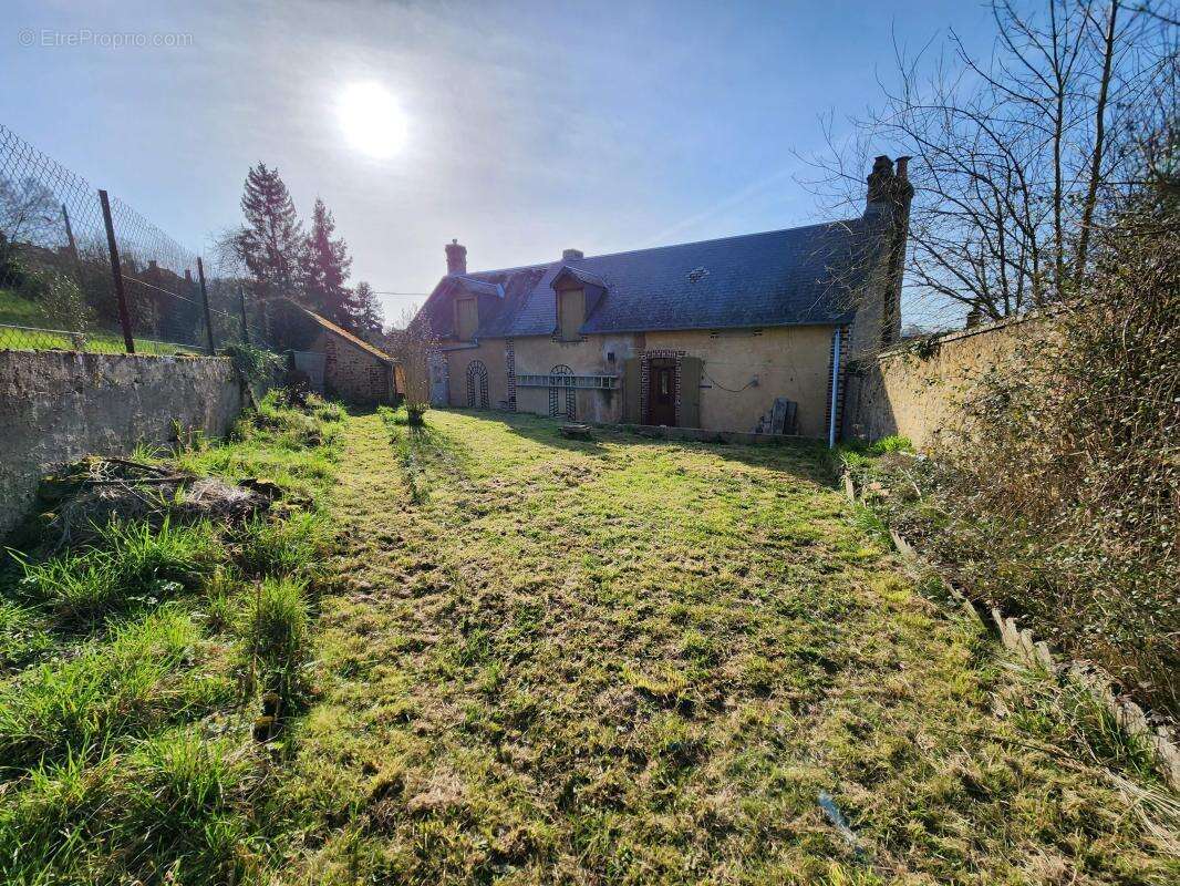 Maison à MONDOUBLEAU