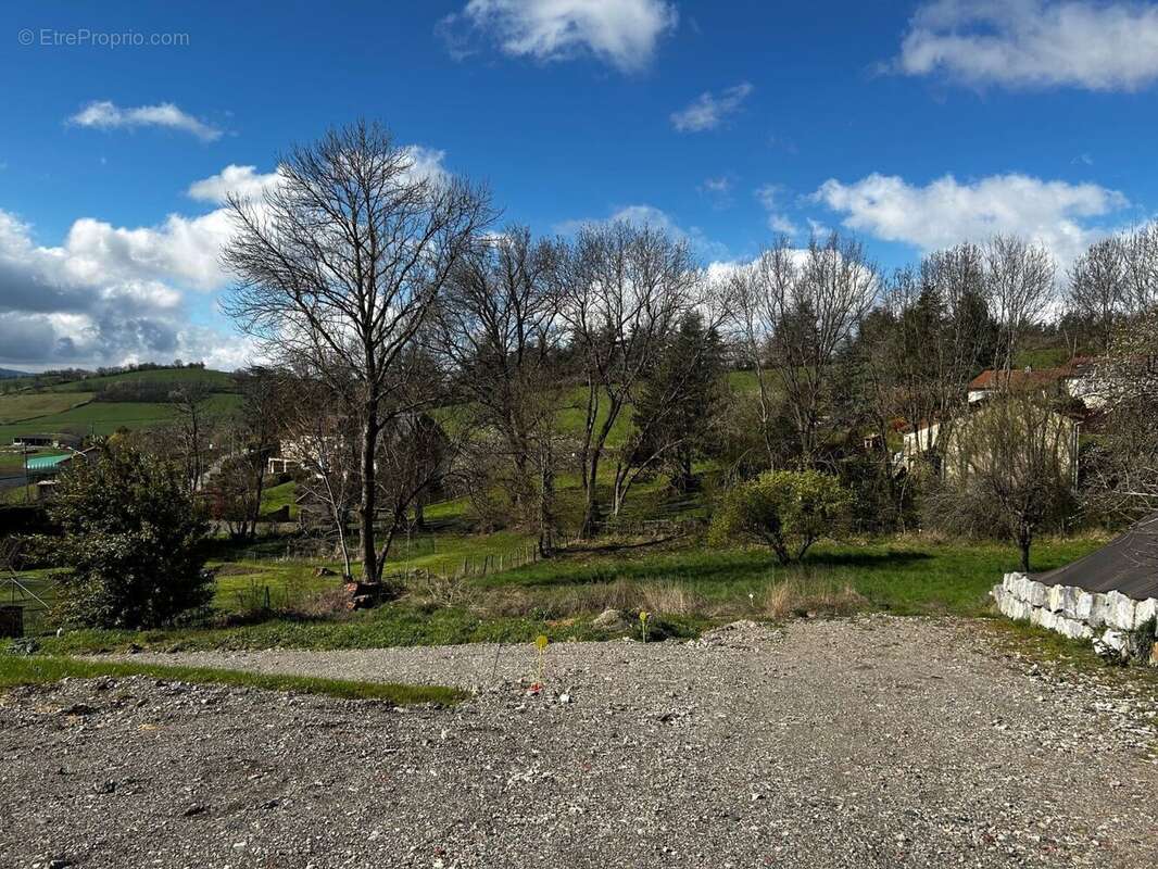 Terrain à SAINT-CHAMOND