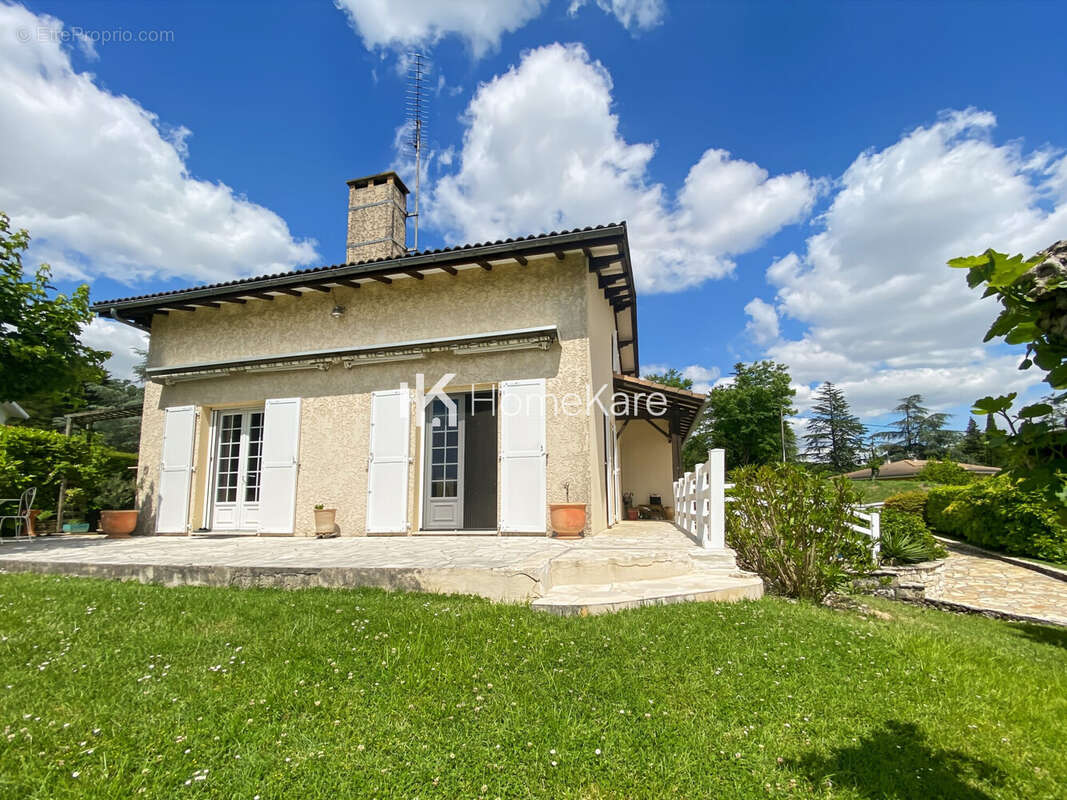 Maison 135 m² à La Reole  - photo 2