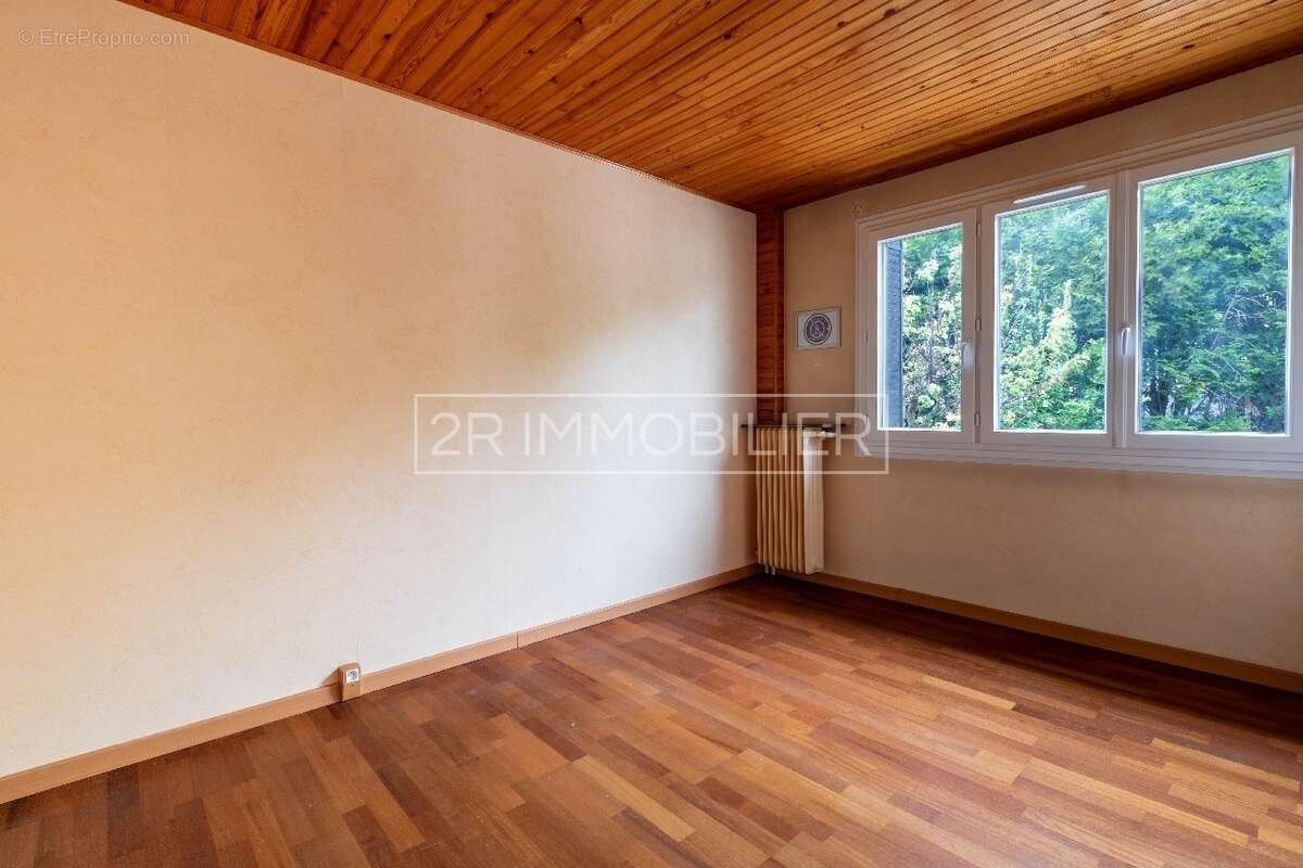 Maison à LIVRY-GARGAN