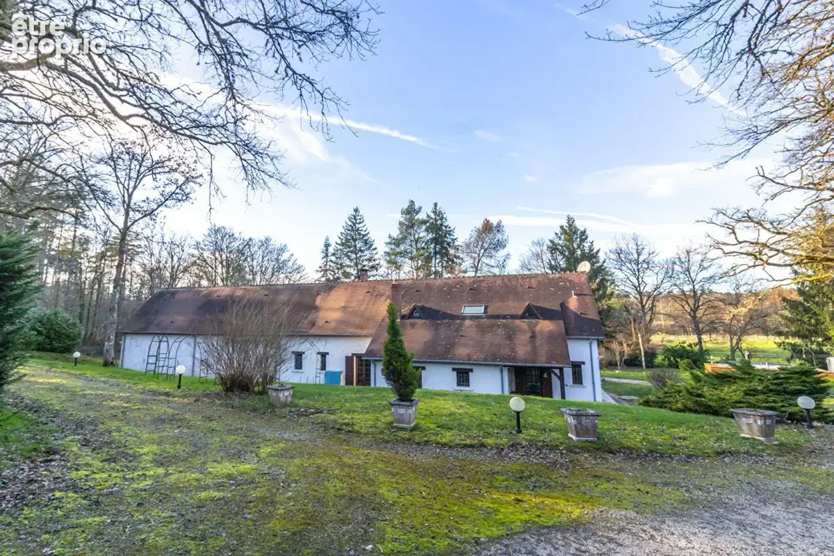 Maison à NEUVY-SUR-BARANGEON