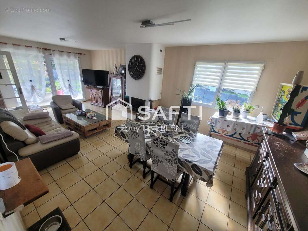 Photo 2 - Maison à NOYAL-PONTIVY