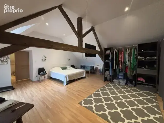 EXCLUSIVITE! Longère intégralement rénovée à AUTUN, 5 chambres, jardin clos et dépendances. - photo 5