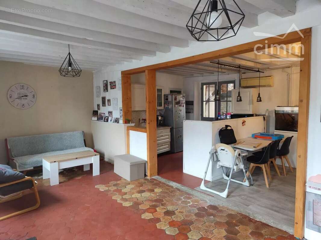 Maison à CHEPTAINVILLE