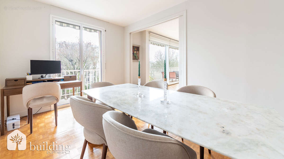 Appartement à NEUILLY-SUR-SEINE