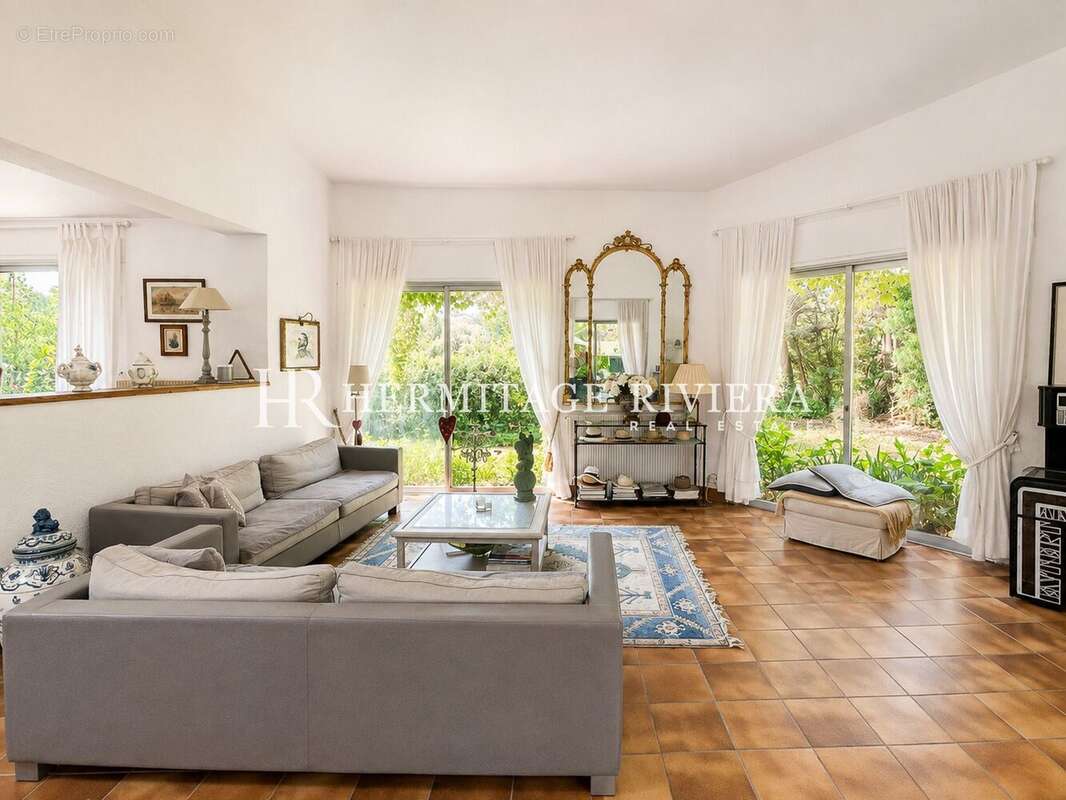 Maison 333 m² à Vence  - photo 21