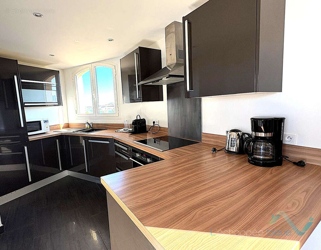 Appartement à COGOLIN