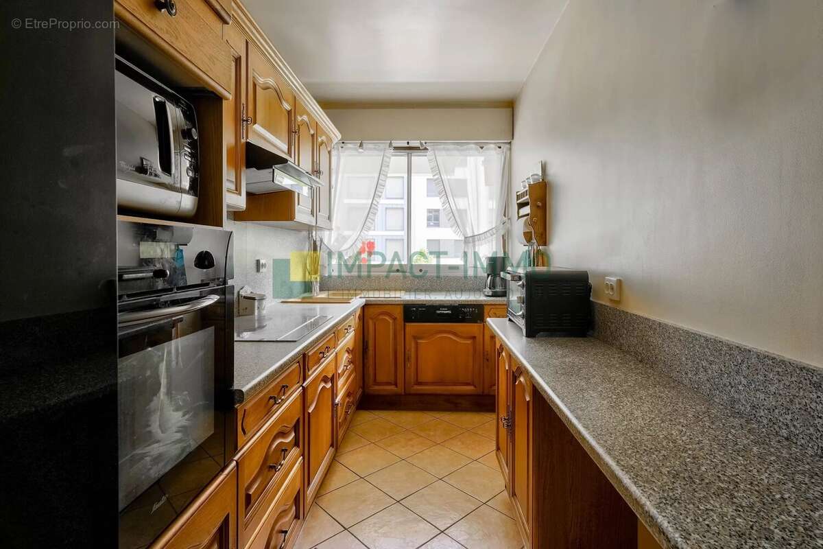 Appartement à CLICHY