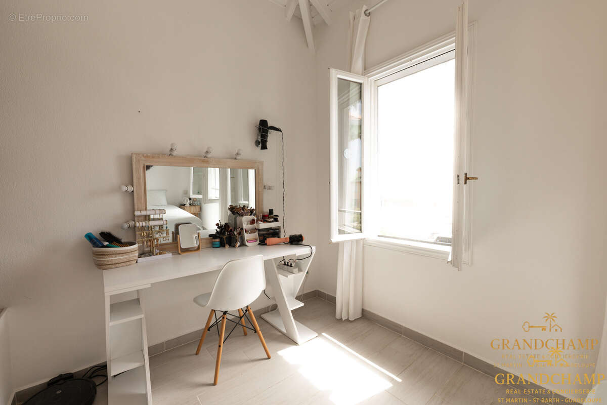 Villa T3 avec jardin - Baie Orientale - photo 8